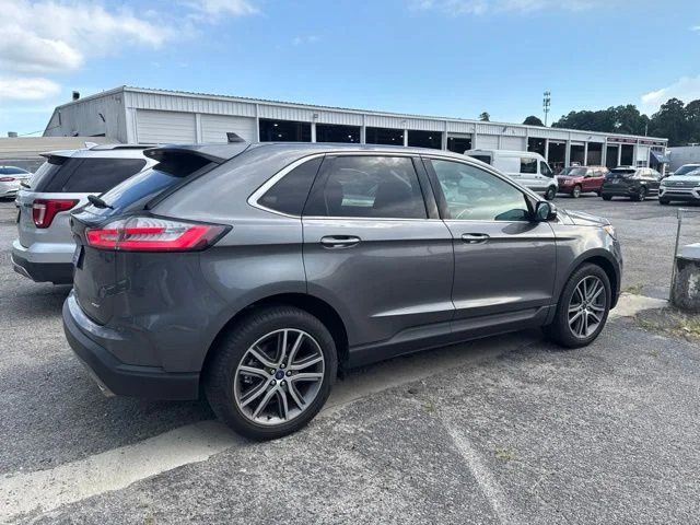 Used 2022 Gray Metallic Ford Titanium image 2