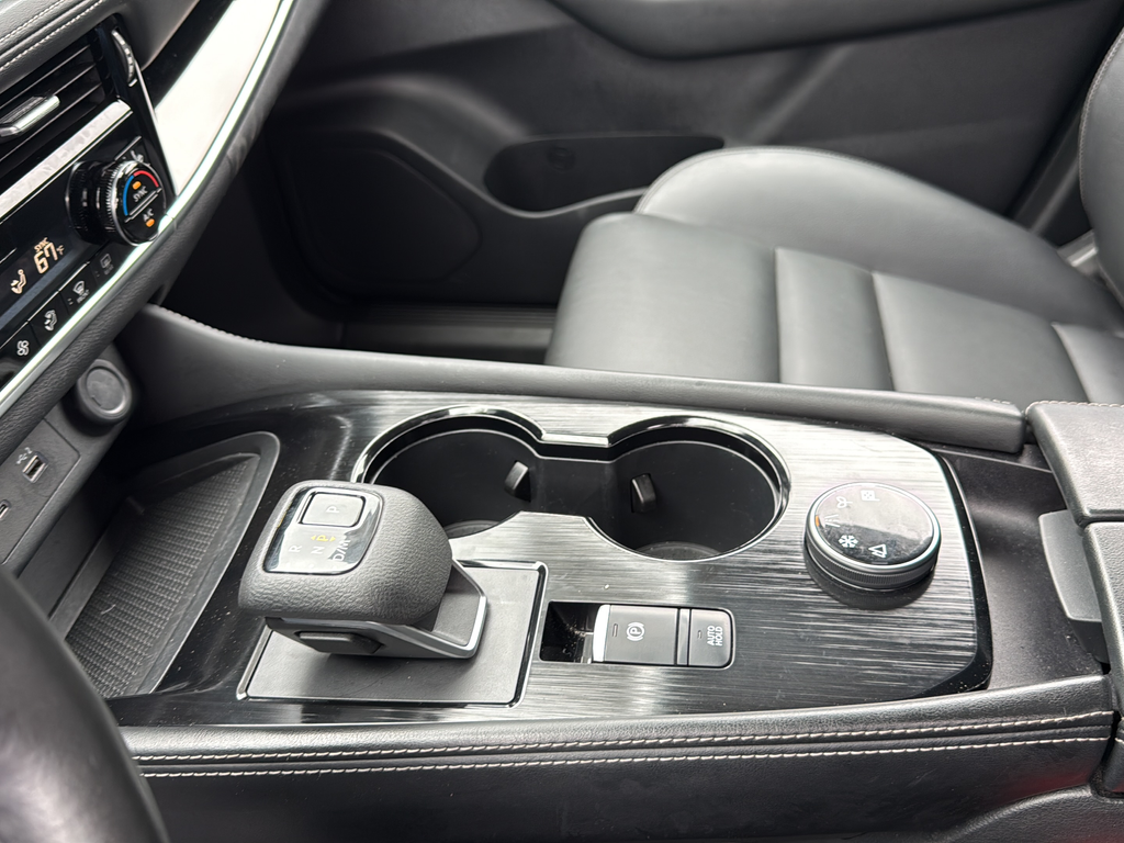 Used 2023 Gray Nissan SL image 19