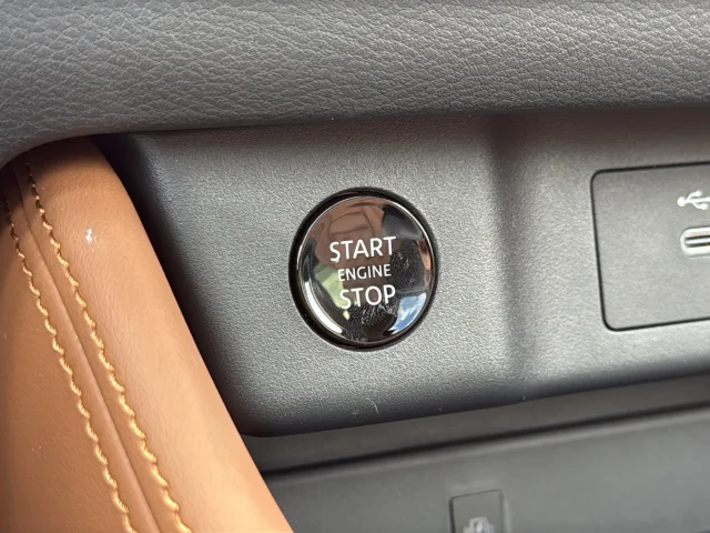 New 2026 Obsidian Green Pearl Nissan Platinum image 13