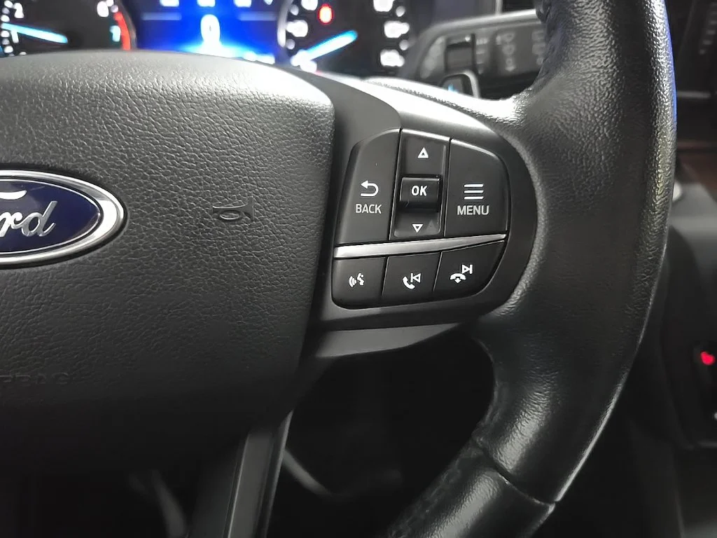 Used 2020 Black Metallic Ford XLT image 21