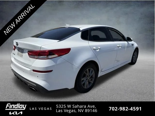 Used 2020 White Kia LX image 4