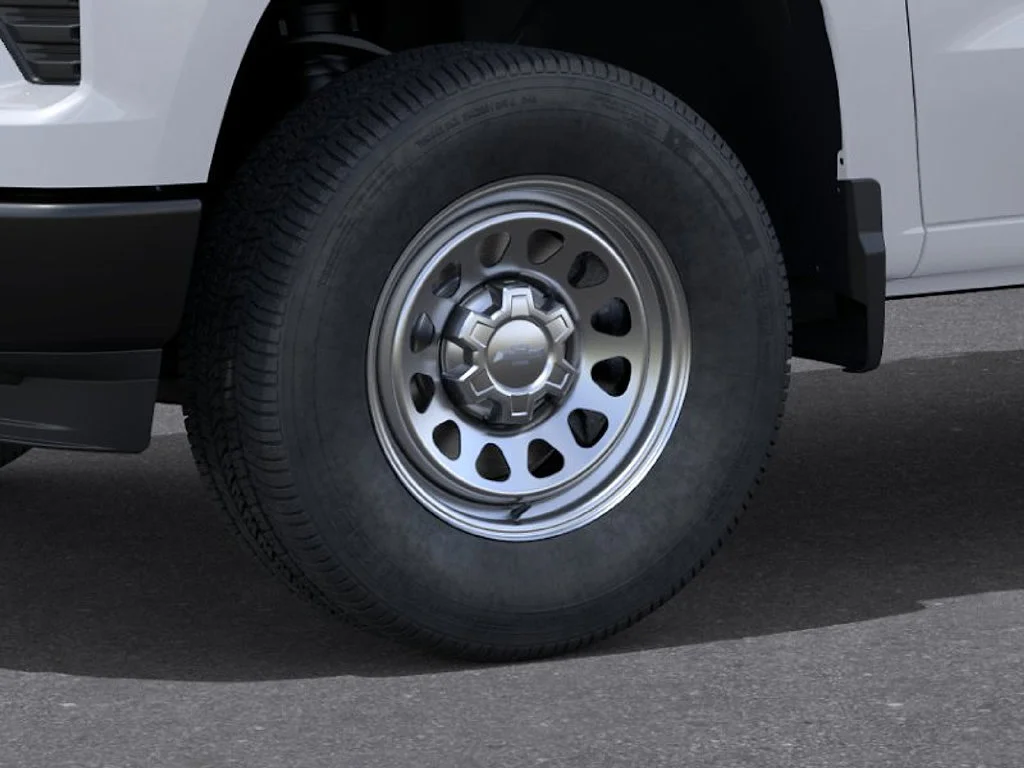 New 2026 Summit White Chevrolet WT image 10