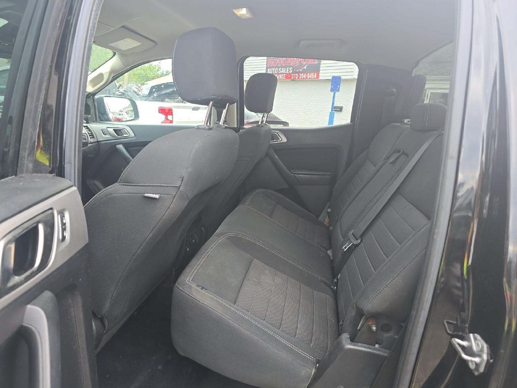 Used 2019 Black Ford XLT image 6