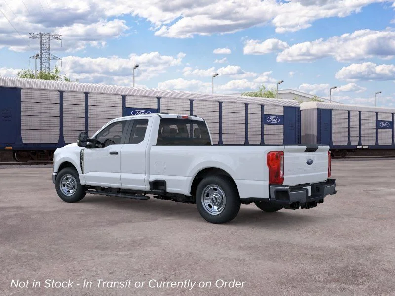 New 2026 Oxford White Ford XL image 4