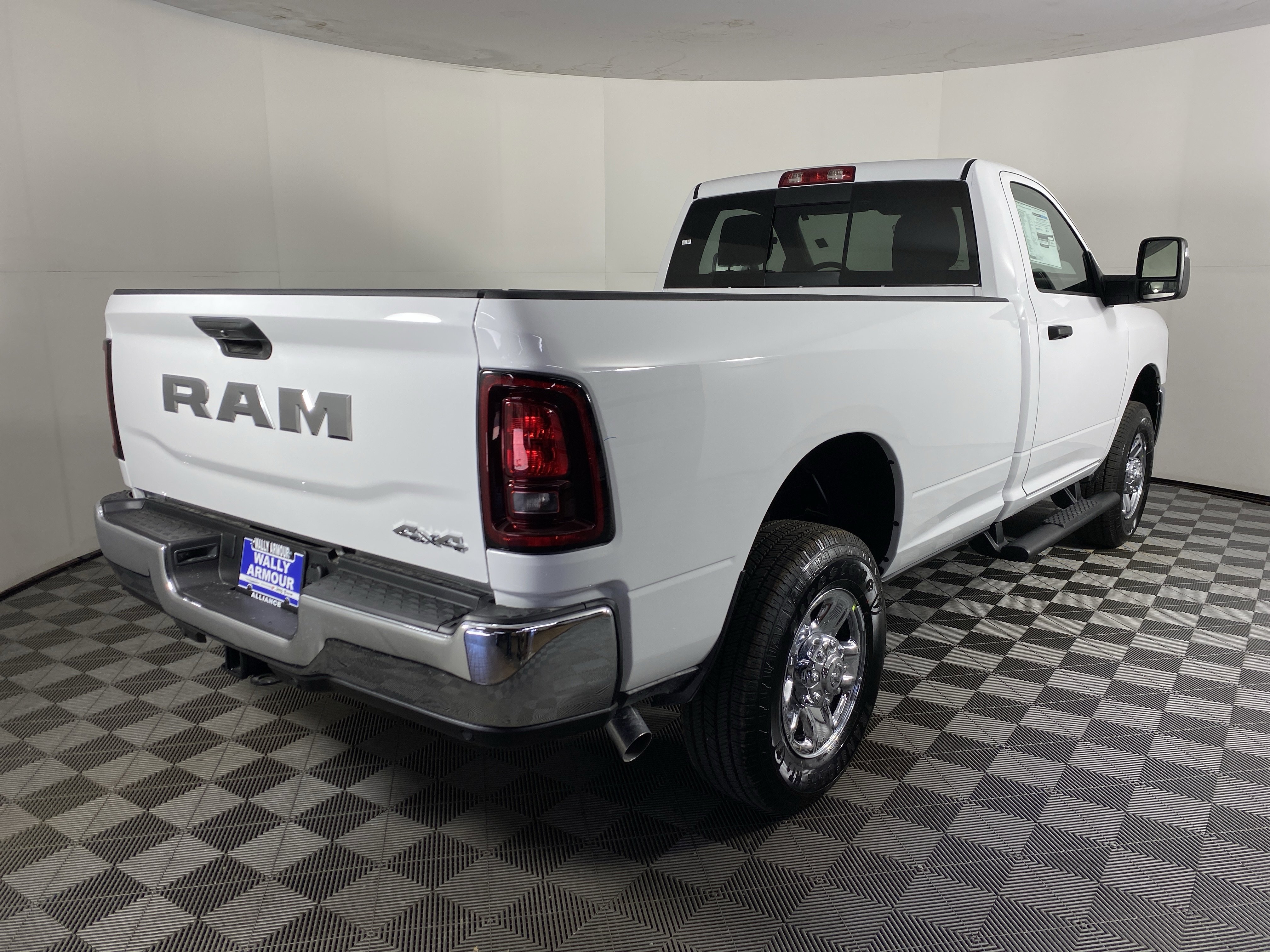 2026 RAM 2500 Tradesman - Photo 6
