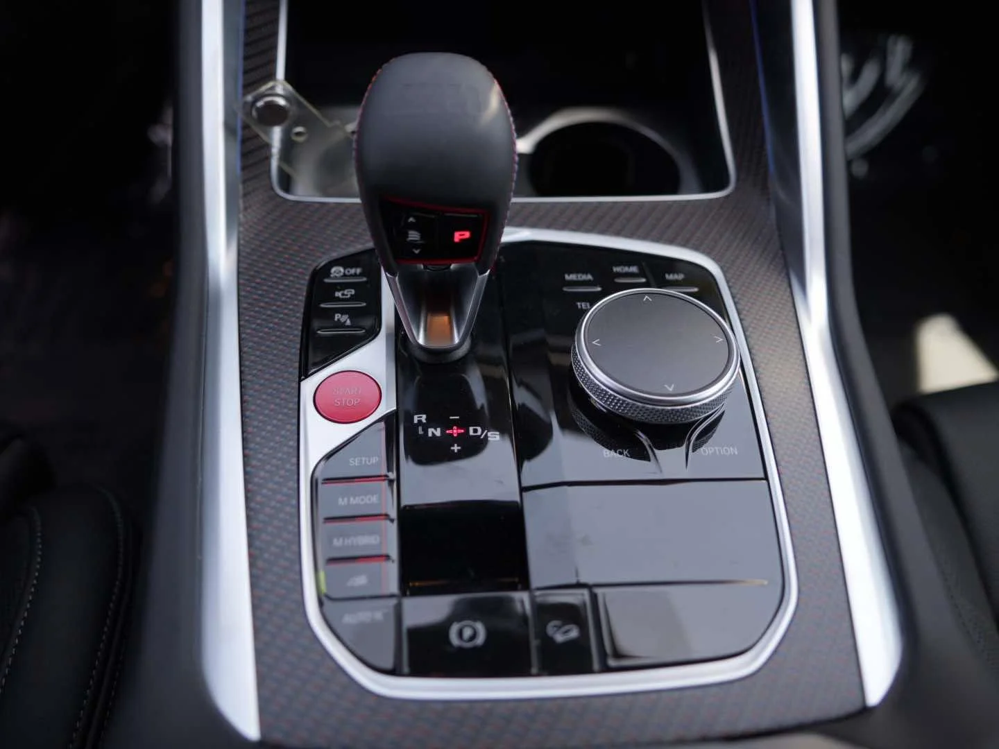 New 2026 Frozen Black Metallic BMW Label image 24