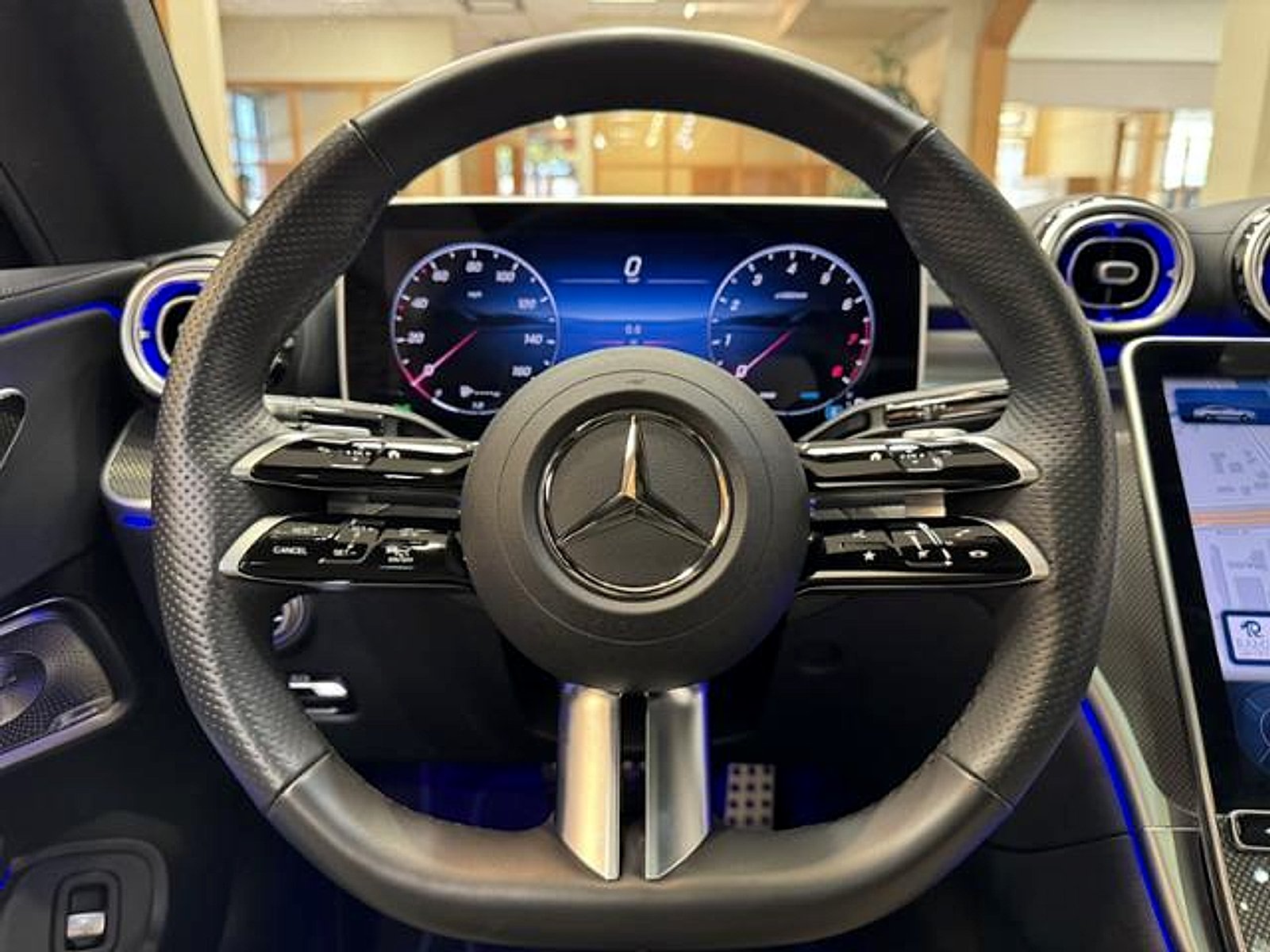 Certified Used 2025 Graphite Grey Metallic Mercedes-Benz 4MATIC® image 13