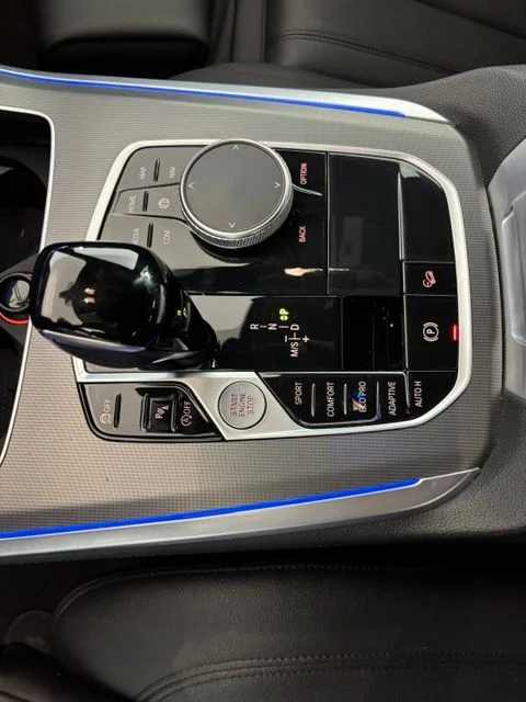 Used 2019 Gray BMW xDrive40i image 18