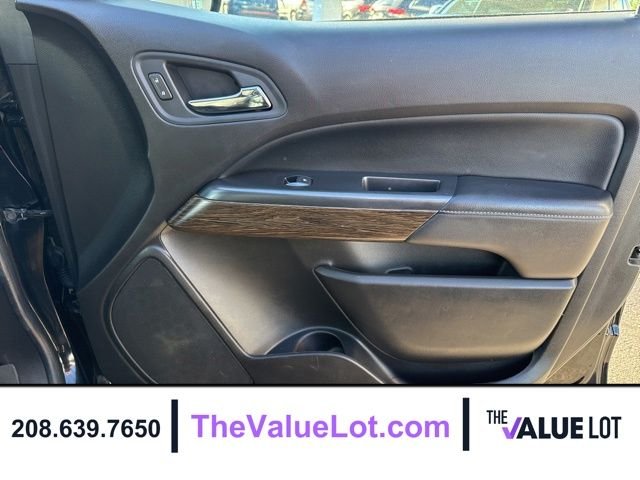 Used 2019  GMC Denali image 12