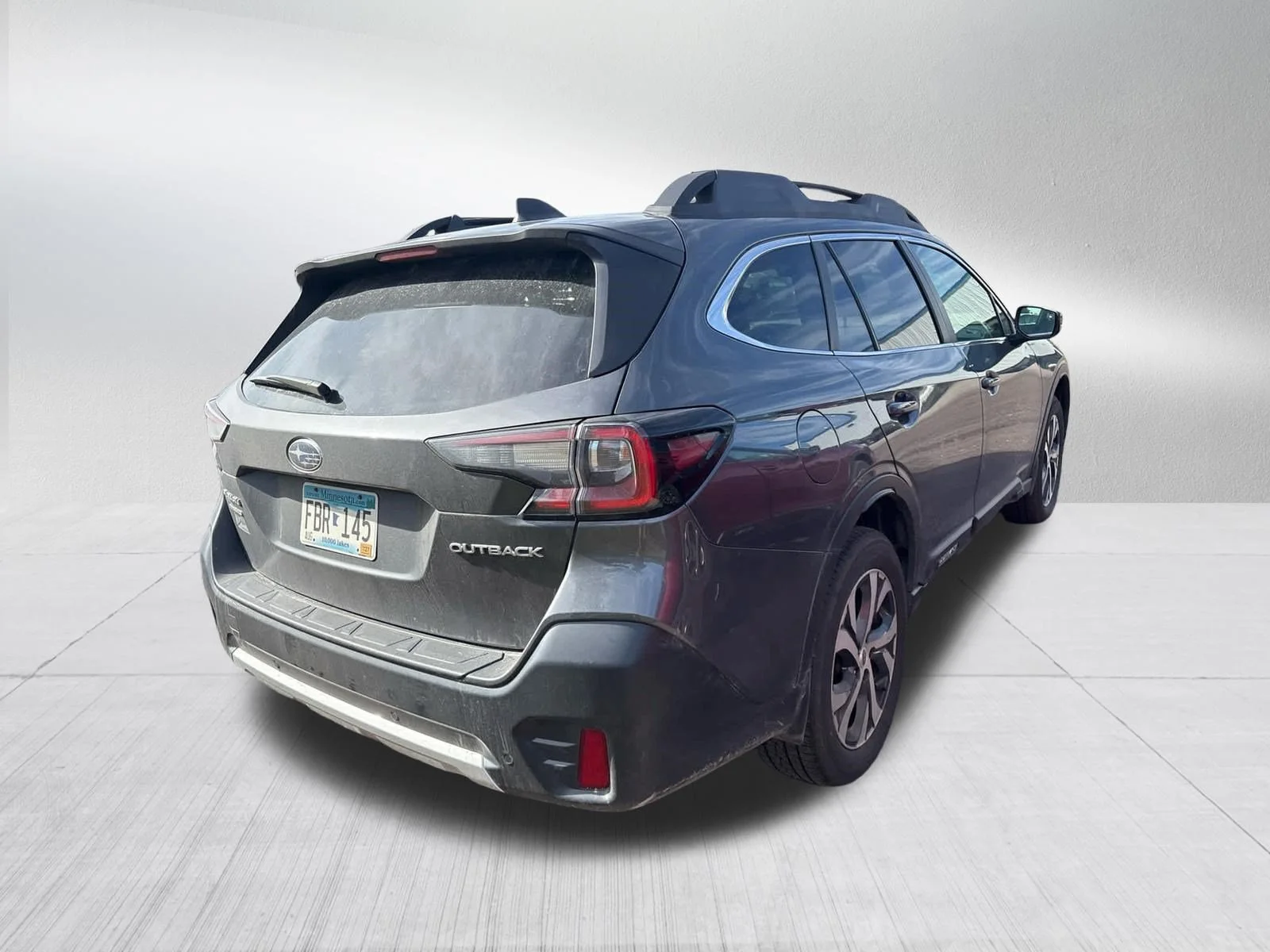 Used 2020 Magnetite Gray Metallic Subaru Limited image 11