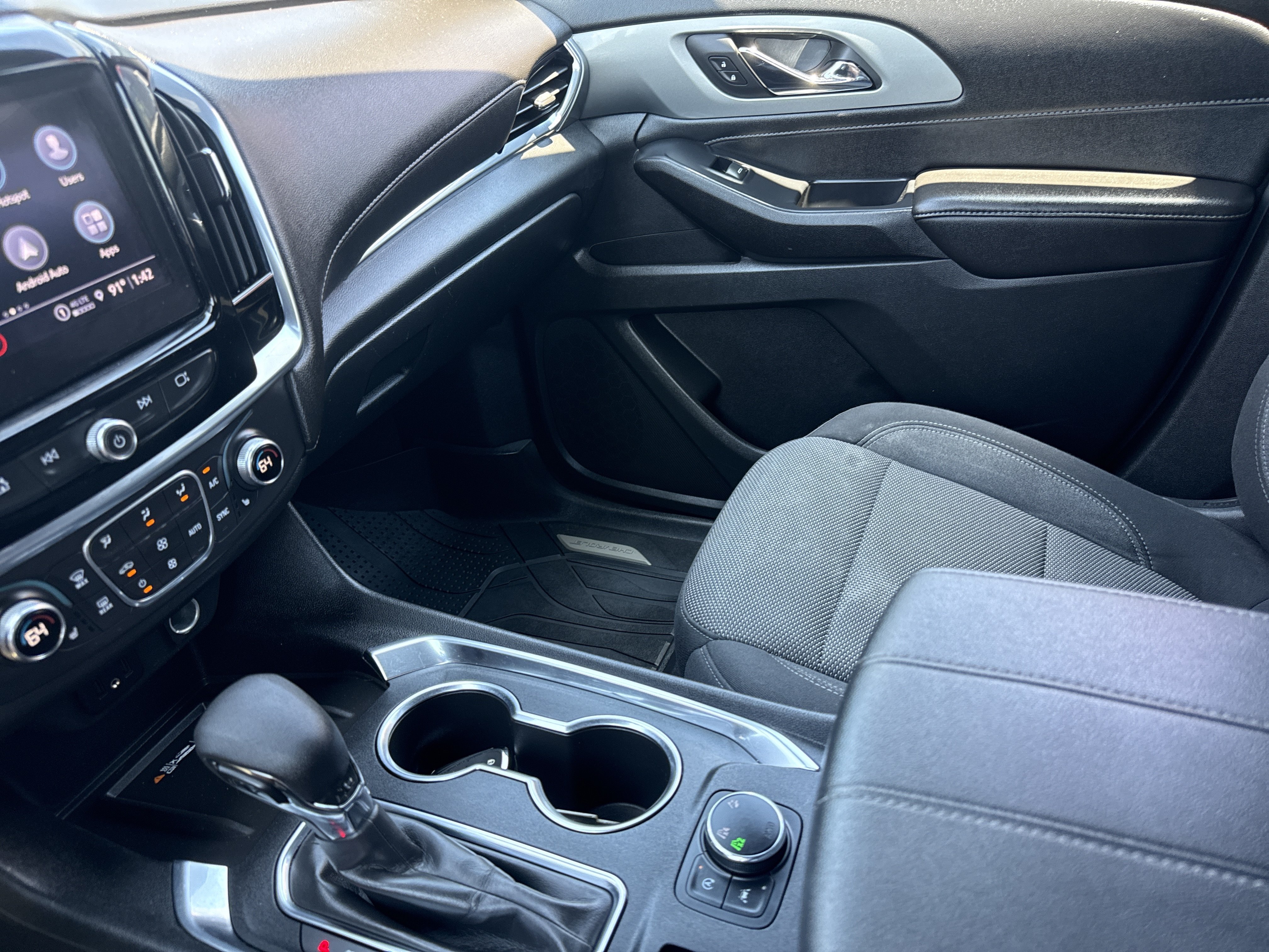 Used 2022 Summit White Chevrolet LT AWD image 24