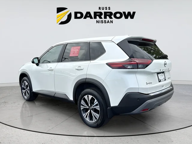 Used 2023 White Nissan SV image 3