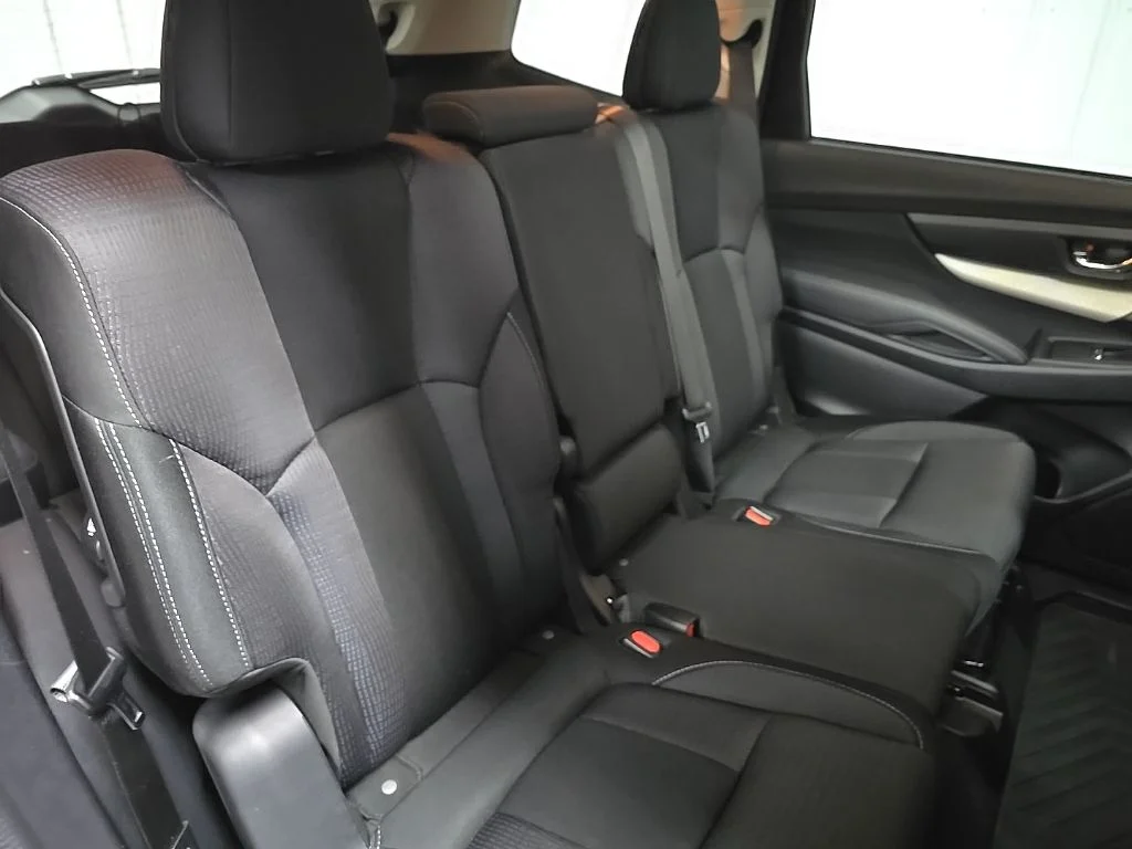 Used 2020 Blue Subaru Premium image 17