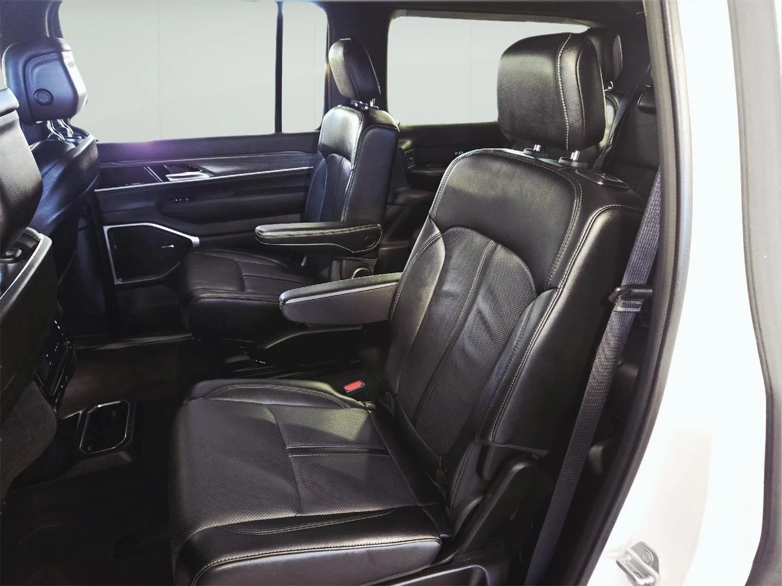 Used 2024 Bright White Clearcoat Jeep Series II image 49