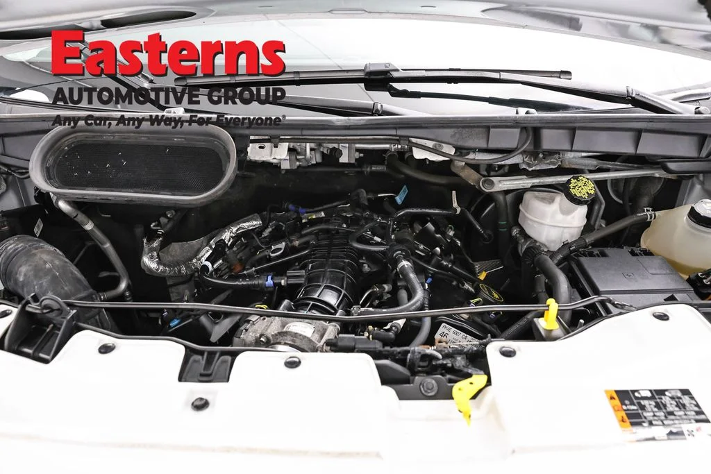 Used 2023 White Ford XLT image 7