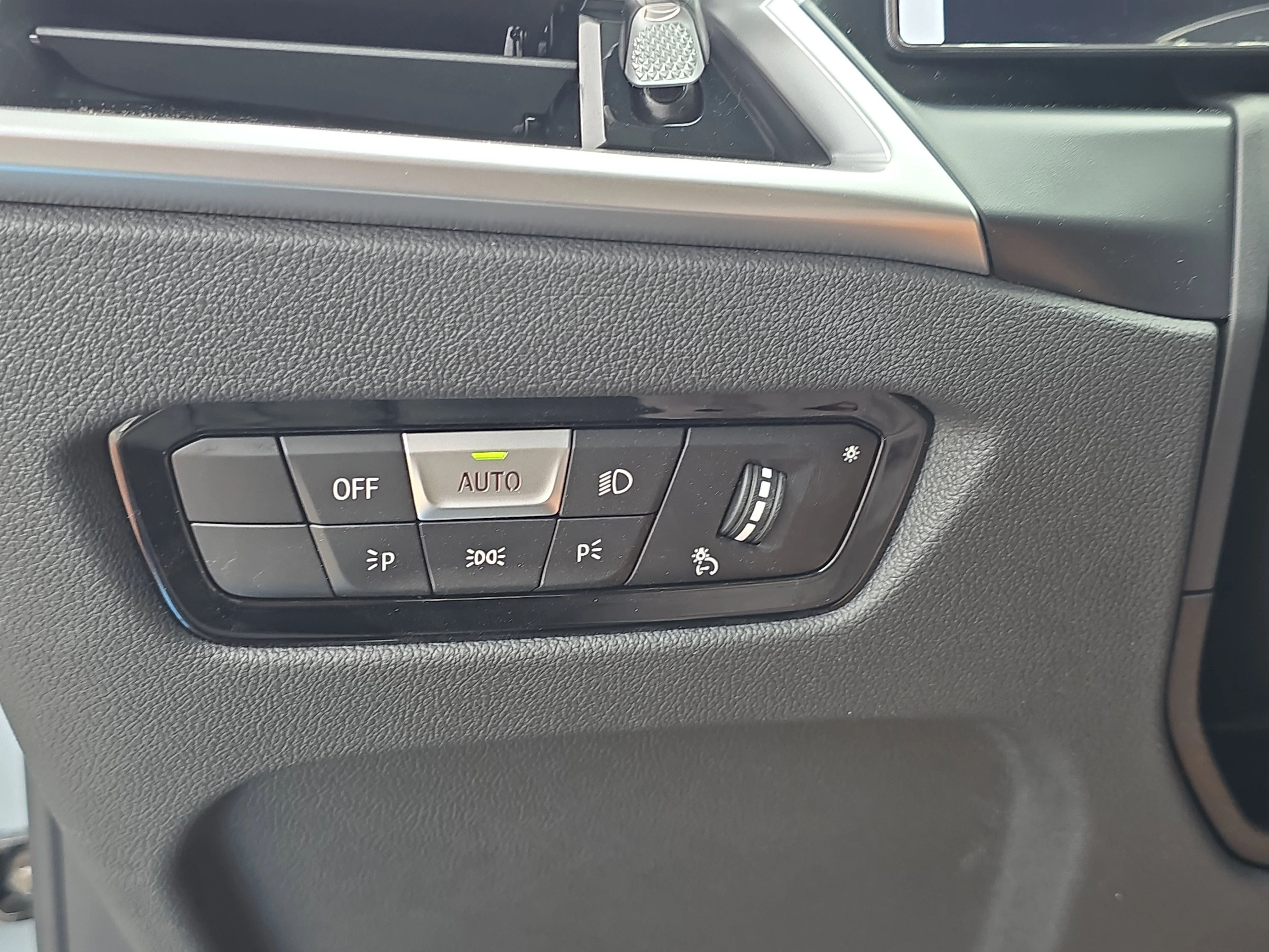 2026 BMW 4 Series 430i - Photo 27