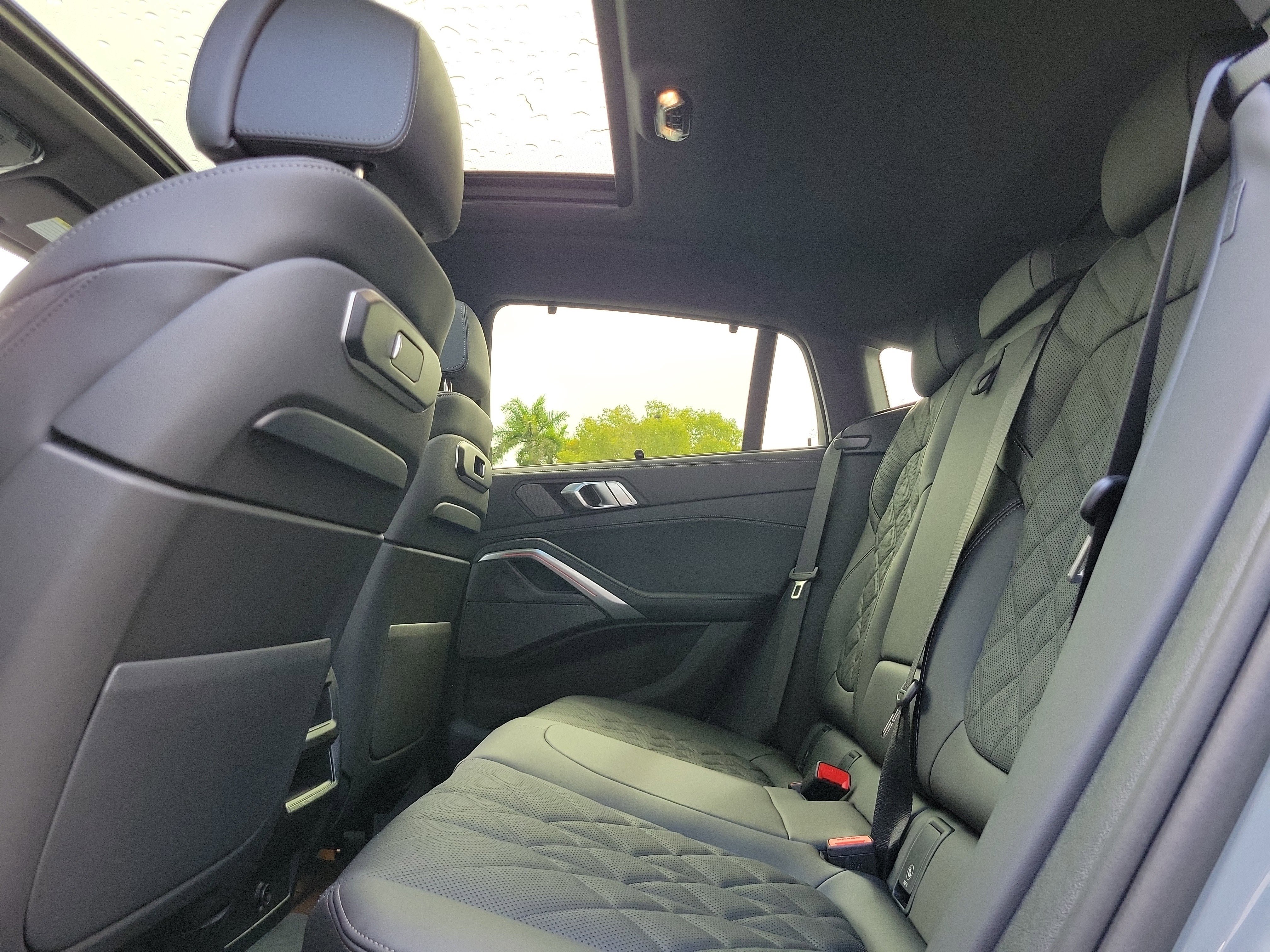 New 2026 Brooklyn Grey Metallic BMW xDrive40i image 12