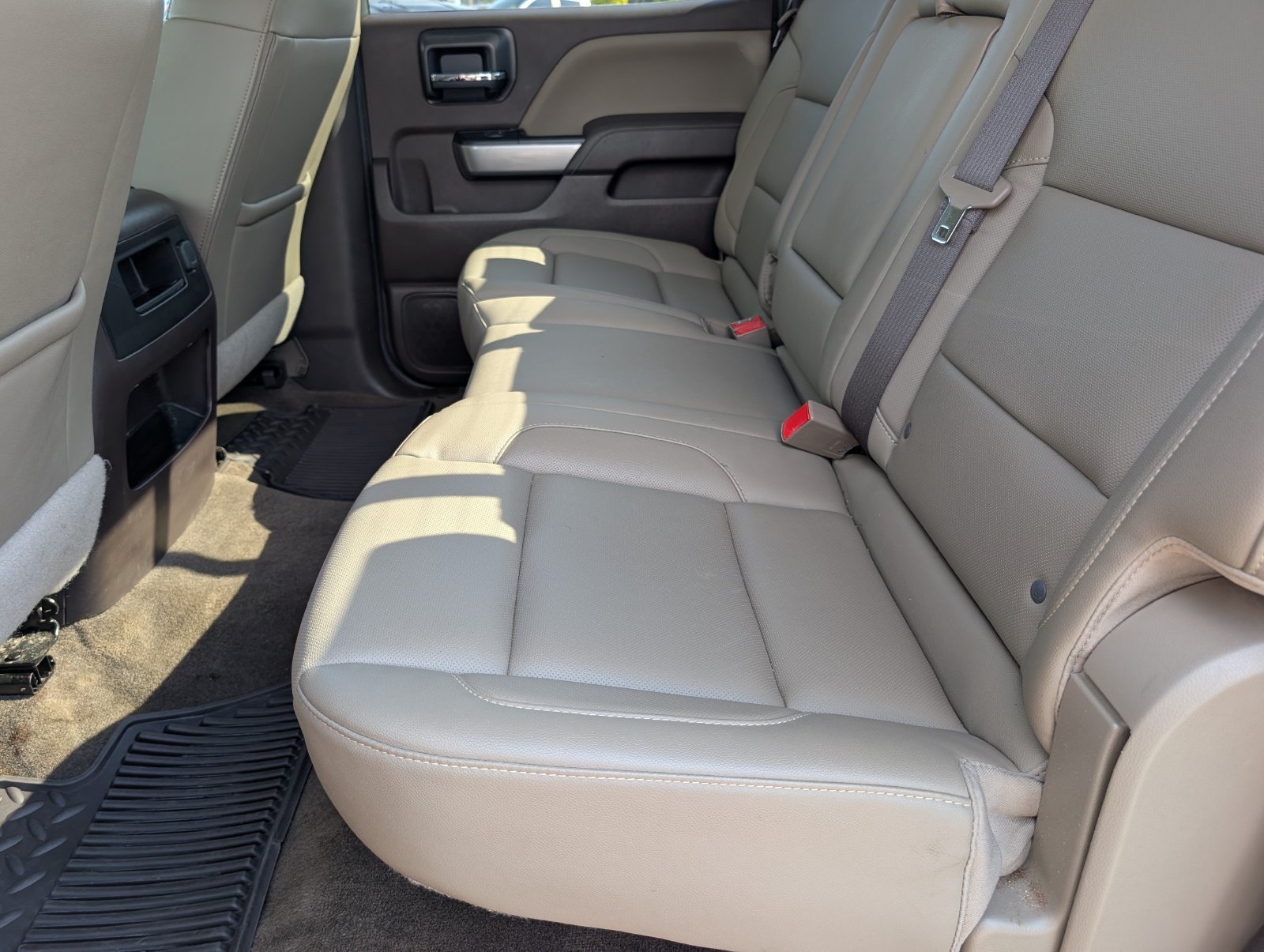 Used 2018 CAJUN RED TINTCOAT Chevrolet LTZ image 7