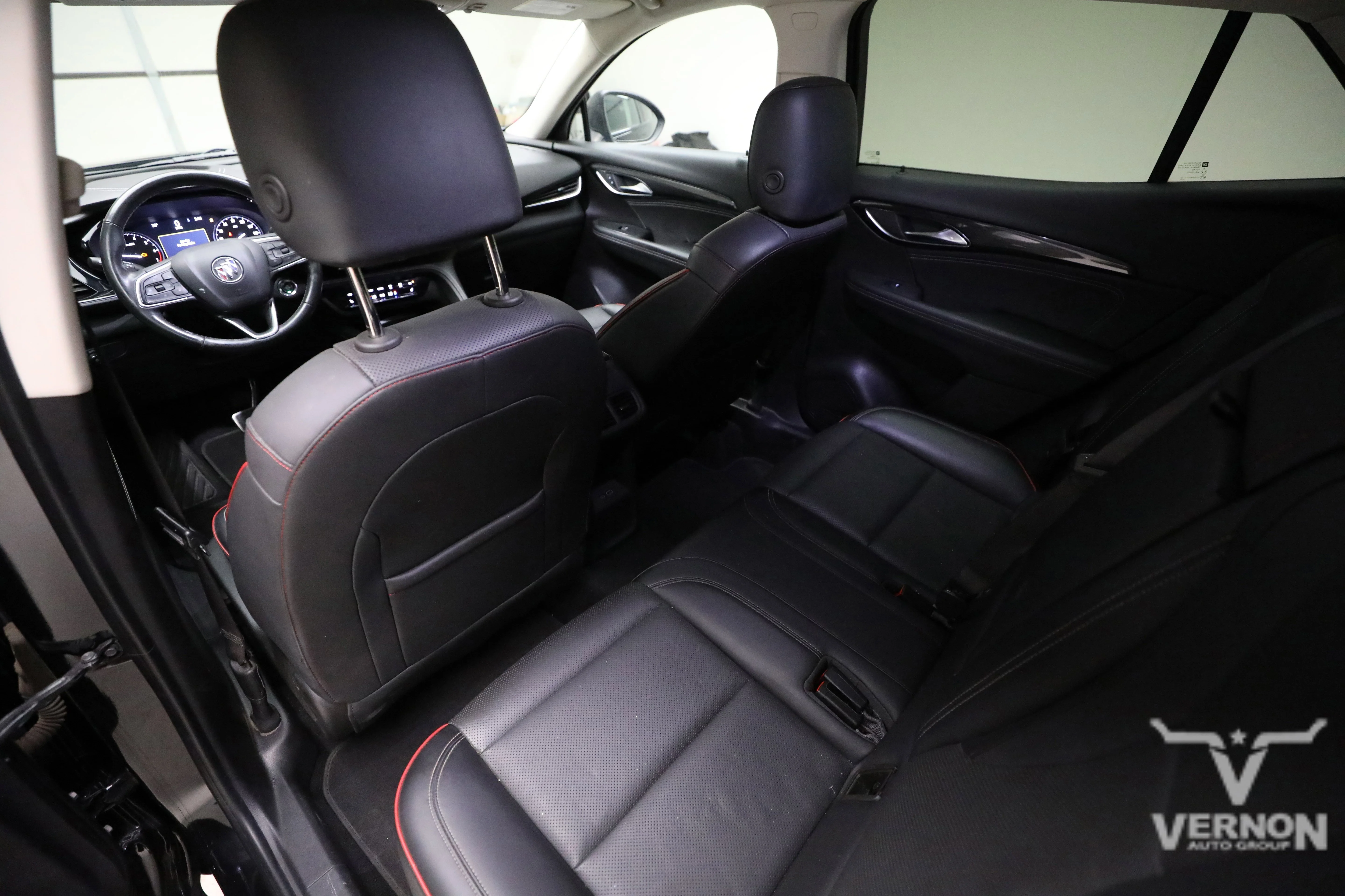 Pre-Owned 2022 Buick Envision Essence