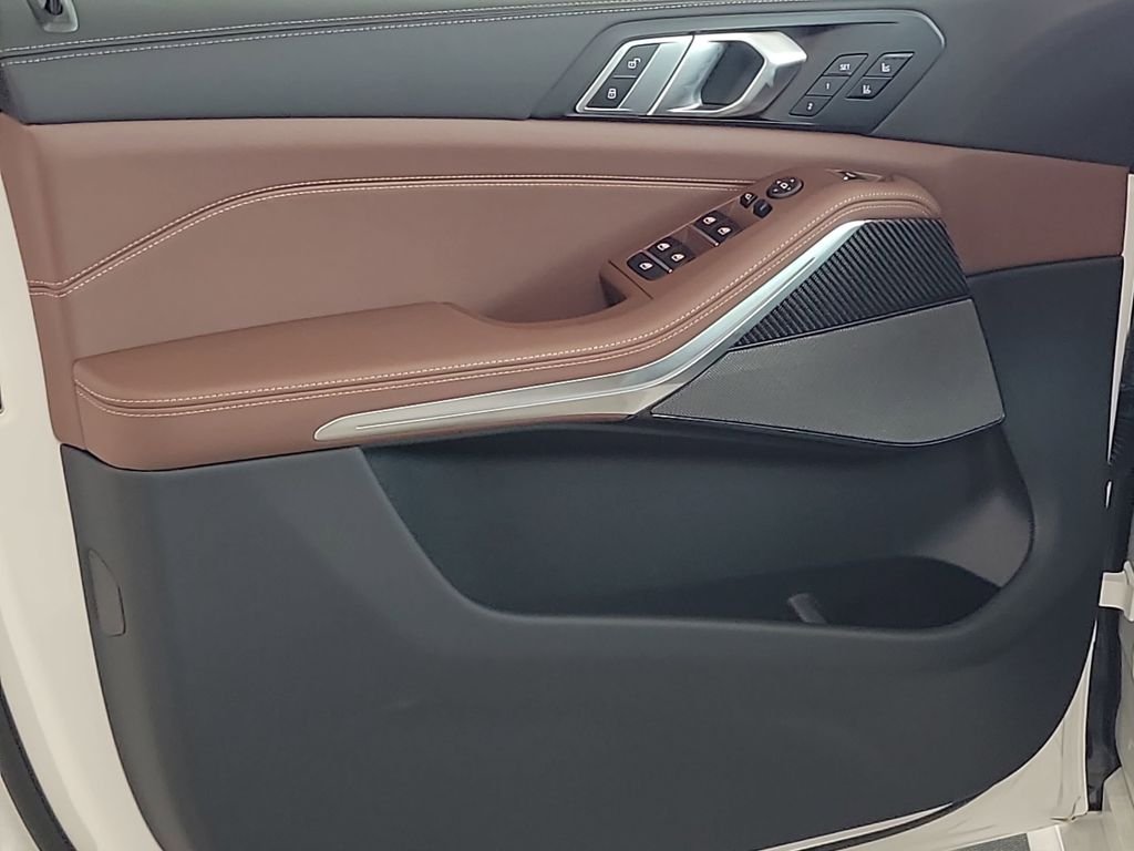 New 2026 Mineral White Metallic BMW M60i image 14