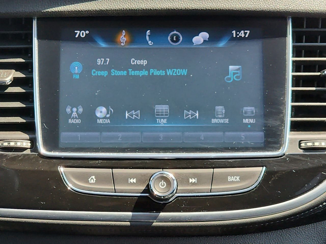 Used 2020 Gray Buick Preferred image 15