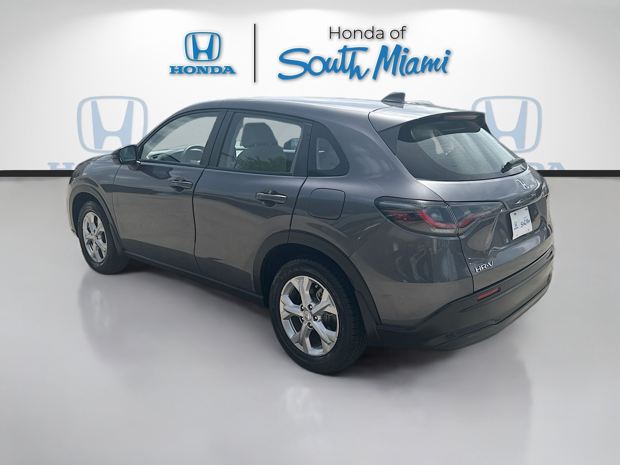 Certified Used 2024 Urban Gray Pearl Honda LX image 5