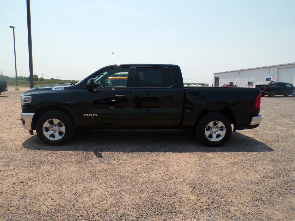 New 2026 Diamond Black Crystal Pearlcoat RAM Big Horn image 30