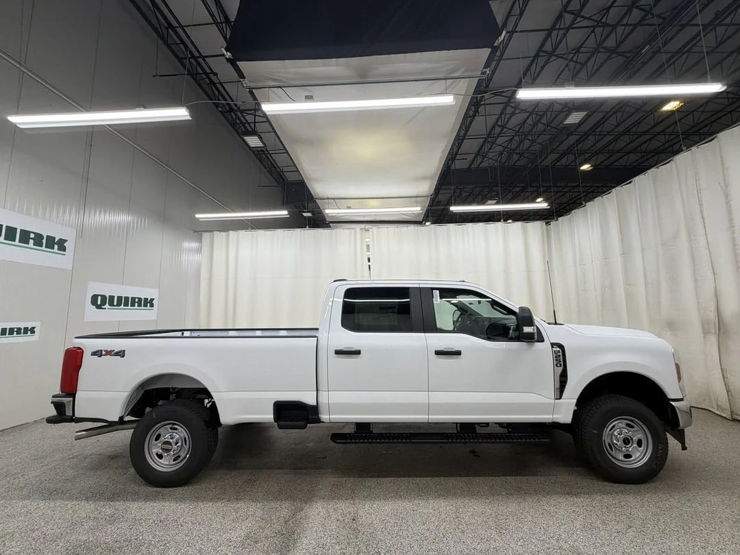 New 2026 Oxford White Ford F-250® XL image 5