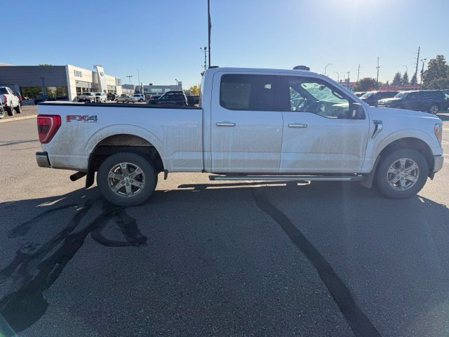 Used 2022 White Ford XLT image 11