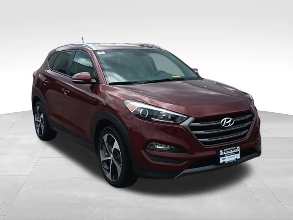 Used 2016 Ruby Wine Hyundai Sport image 9