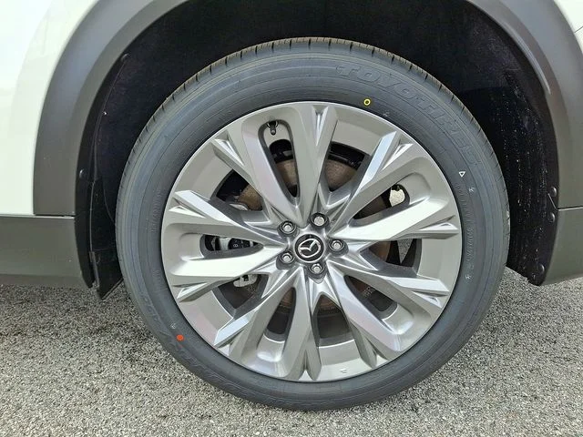 New 2026 White Mazda 3.3 Turbo Preferred image 5