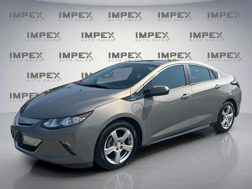 Used 2017 Gray Chevrolet LT image 1