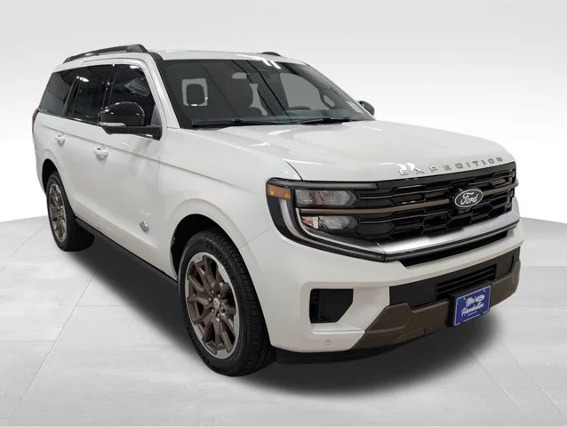 New 2027 Star White Metallic Tri-Coat Ford King Ranch® image 56
