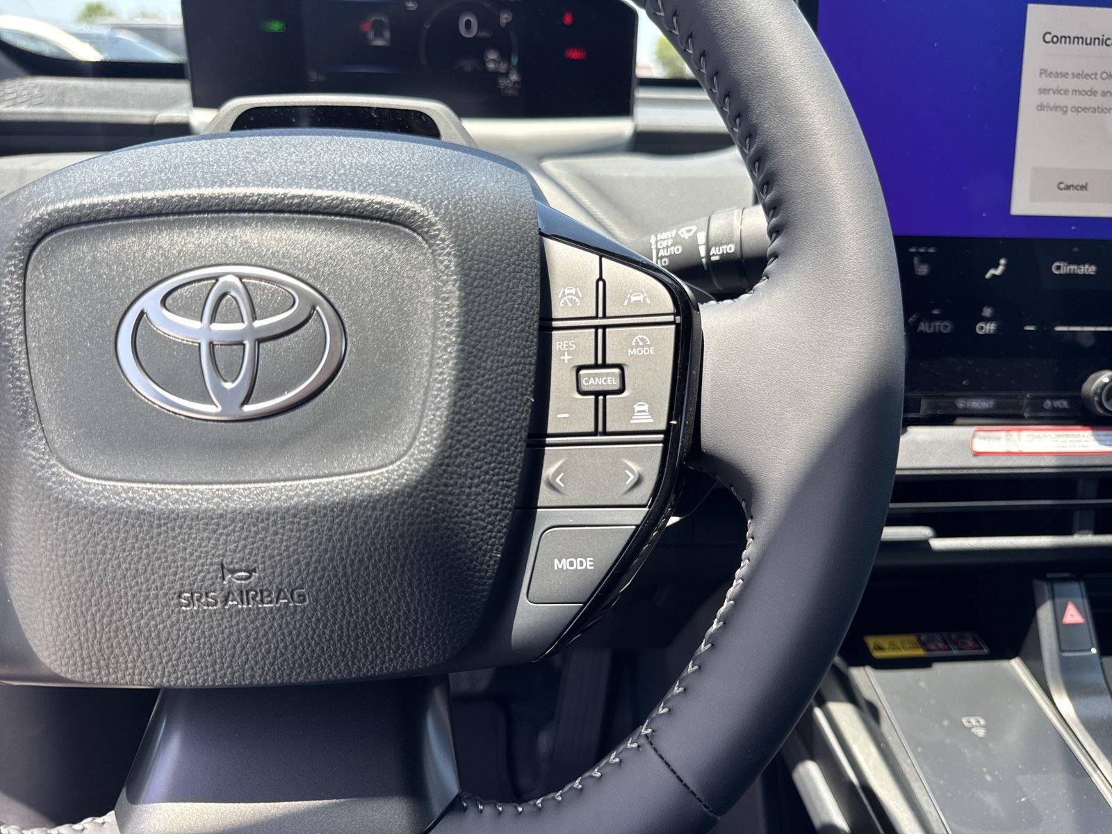 New 2026 Heavy Metal <sup>1</sup> Toyota  XLE image 10