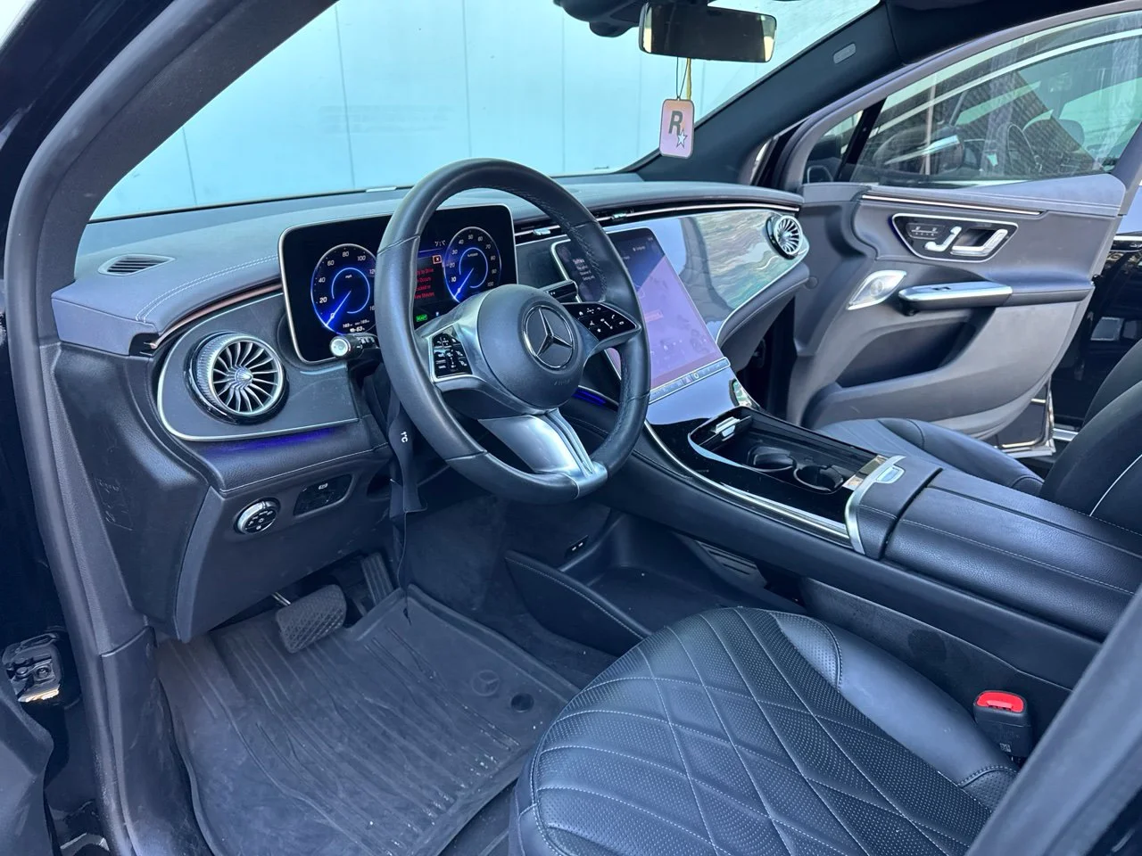 Certified Used 2023 Black Mercedes-Benz 500 SUV Premium Trim 4MATIC® image 5