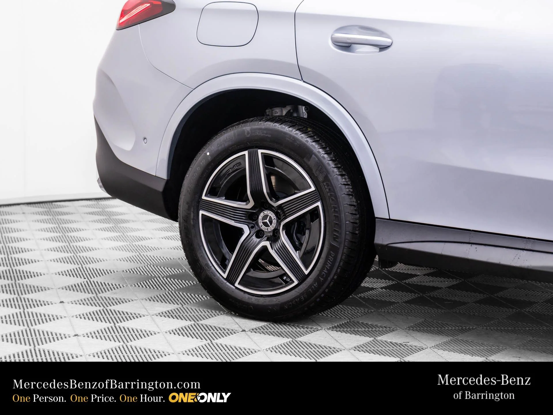 New 2026 Silver Mercedes-Benz GLC 300 Coupe image 36
