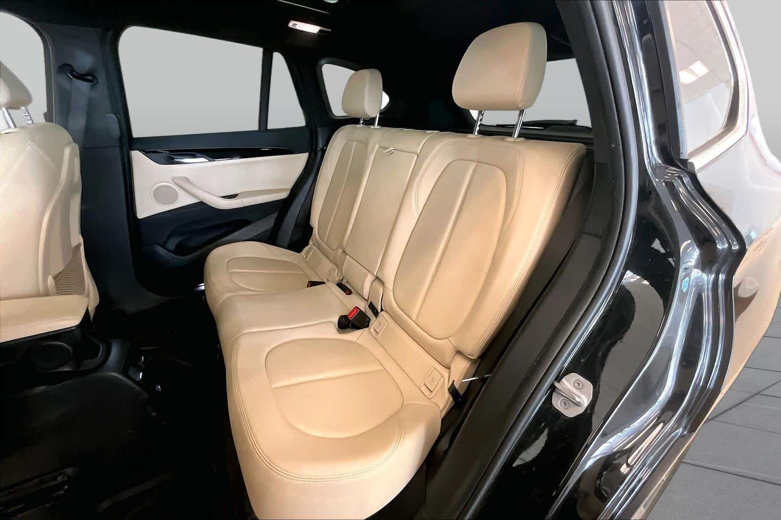 Used 2017 Black Sapphire Metallic BMW sDrive28i image 16
