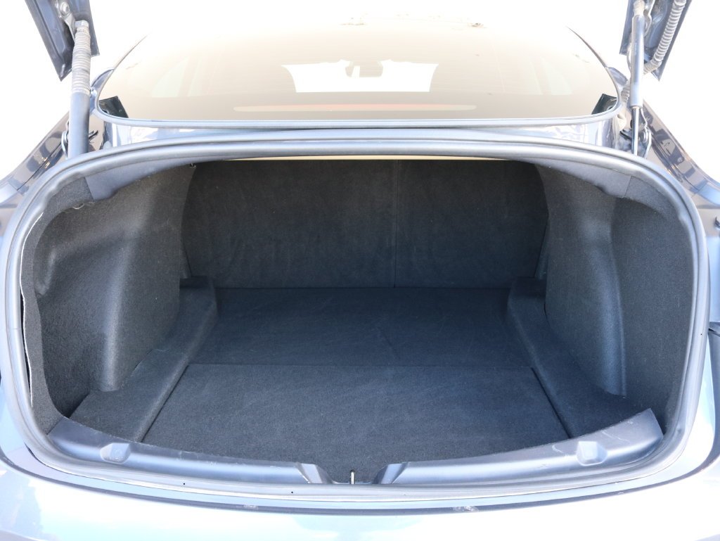 Used 2022 Silver Tesla Long Range image 30