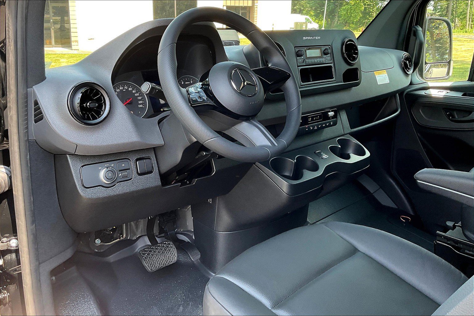 2025 Mercedes-Benz Sprinter Cargo Van Base - Photo 15