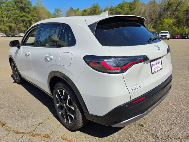 Certified Used 2026 Platinum White Pearl Honda EX-L image 4