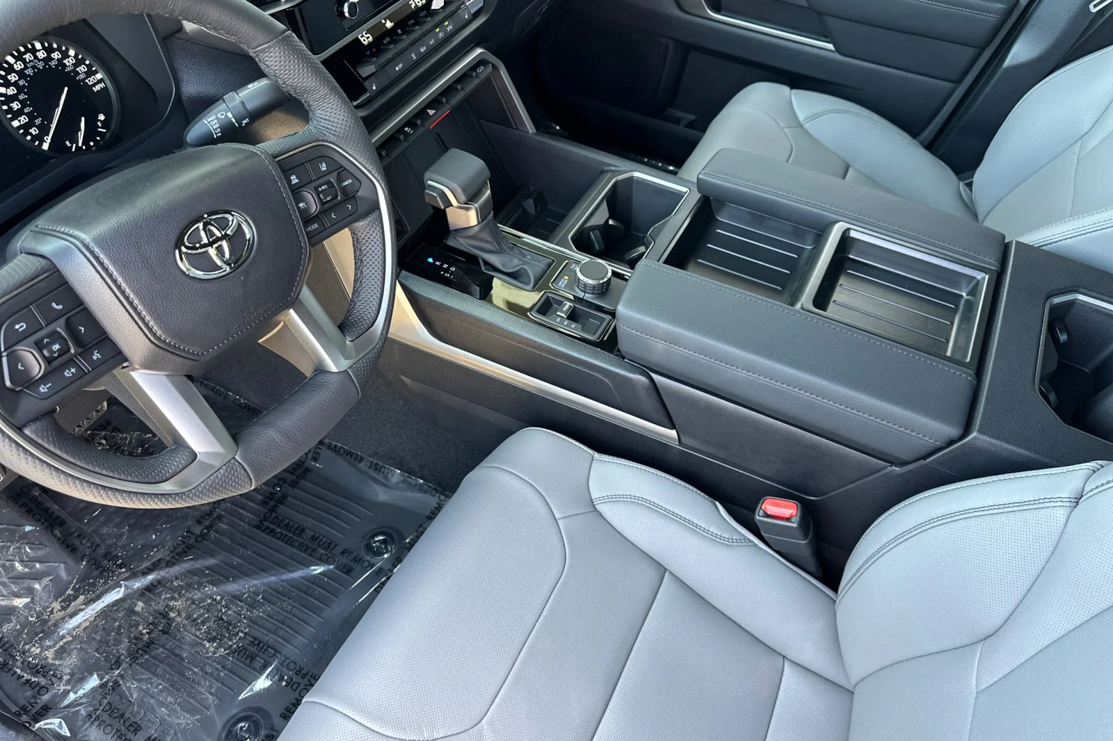 2026 Toyota Tundra SR5 - Photo 7
