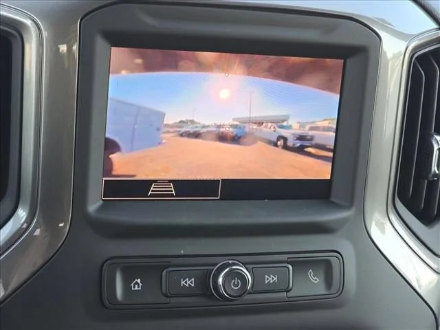 New 2026 Summit White Chevrolet Work Truck image 18
