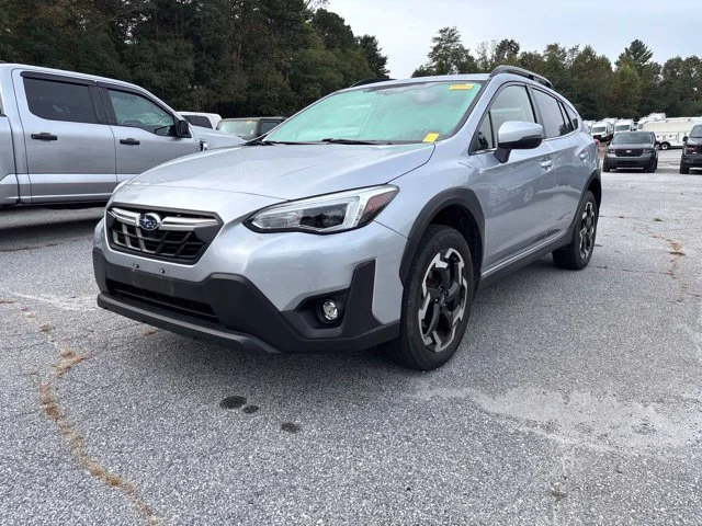 Used 2023 Silver Subaru Limited image 4