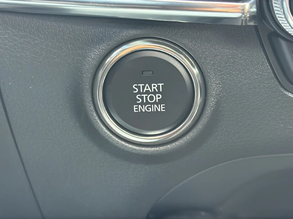 Used 2025 White Mazda 2.5 Turbo Premium Plus Package image 30