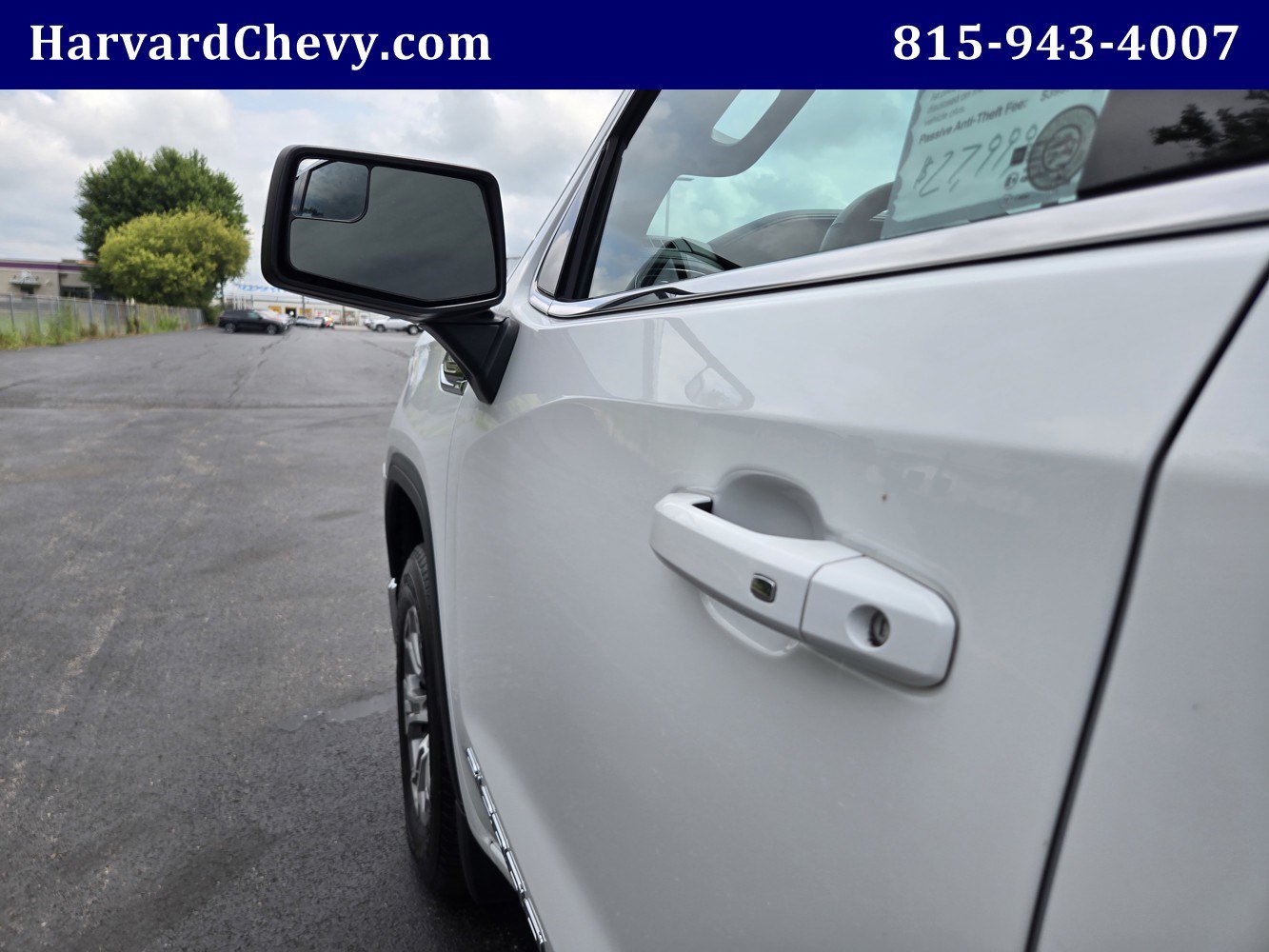 Used 2020 SUMMIT WHITE GMC SLE image 36