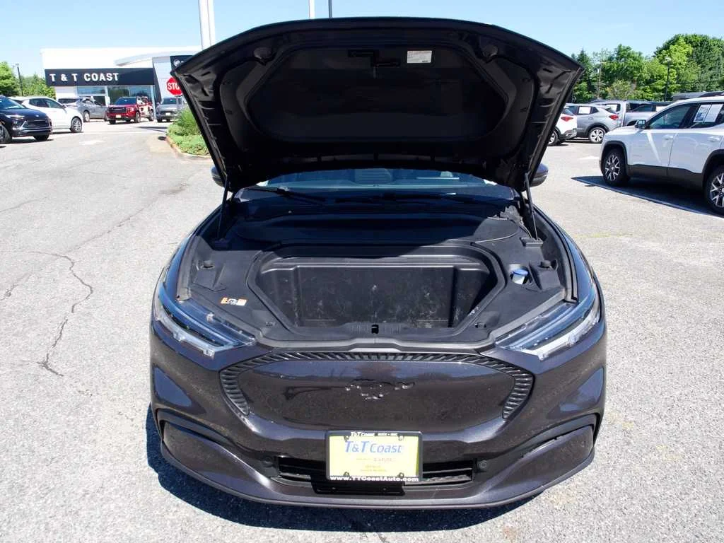 Used 2021 Gray Ford Select image 13
