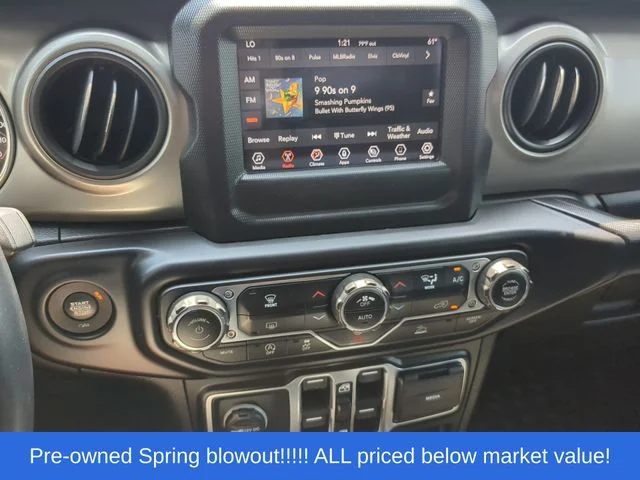 Used 2021 Silver Jeep Unlimited Sport S image 28