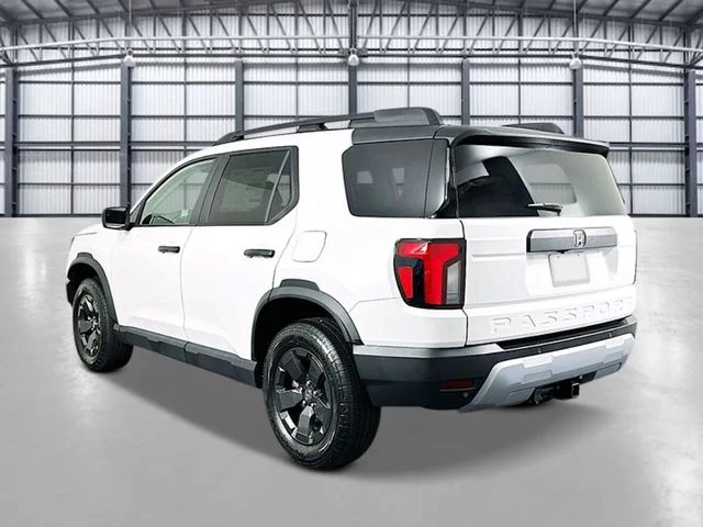 New 2026 Platinum White Pearl Honda RTL Towing image 2