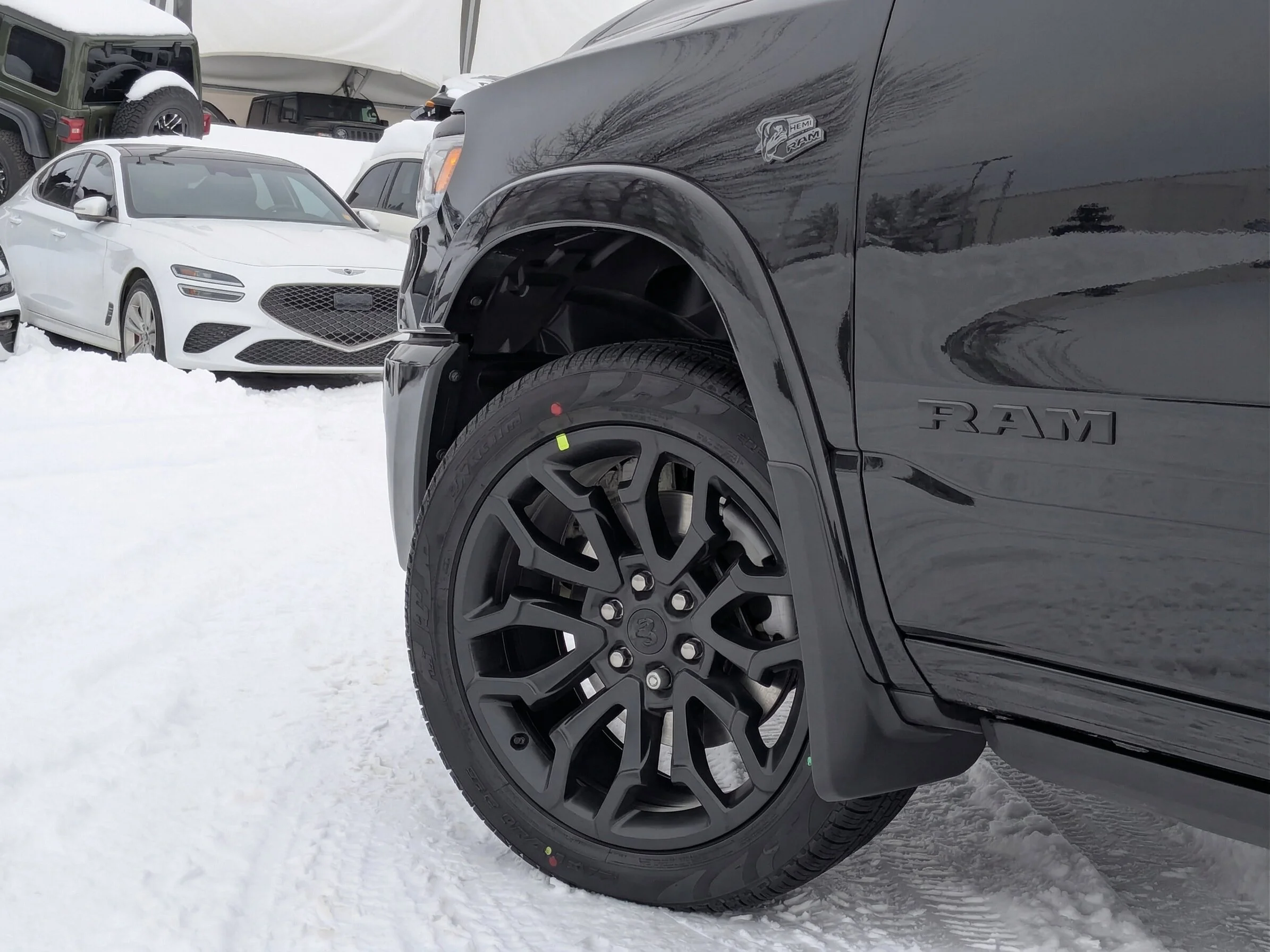 New 2026 Black RAM Limited - 5.7L HEMI V8 LEVEL 1 PKG PANO SUNROOF image 9