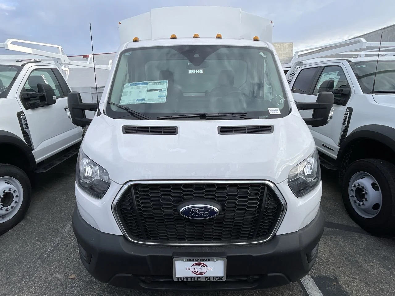 2025 Ford Transit Chassis Cab Base